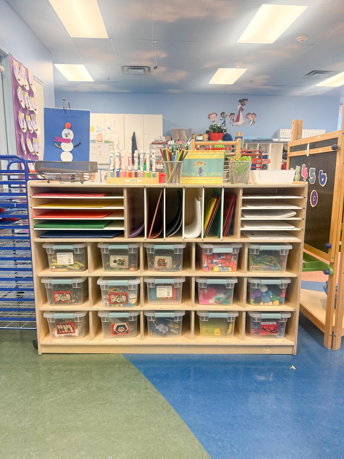 CHRISTIAN- Art Storage Shelf